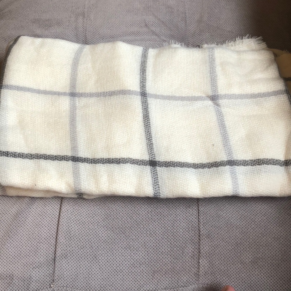 Old Navy Wrap Scarf